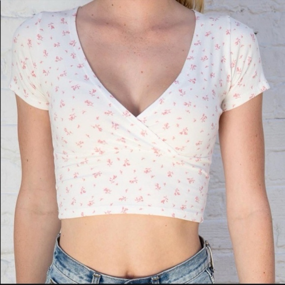 Brandy Melville Amara Top- White and Pink Floral